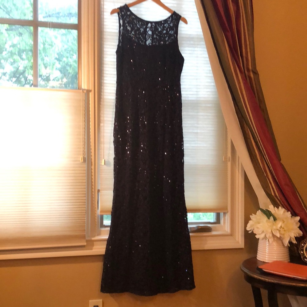Marina Evening gown, navy with lace and sequence size large